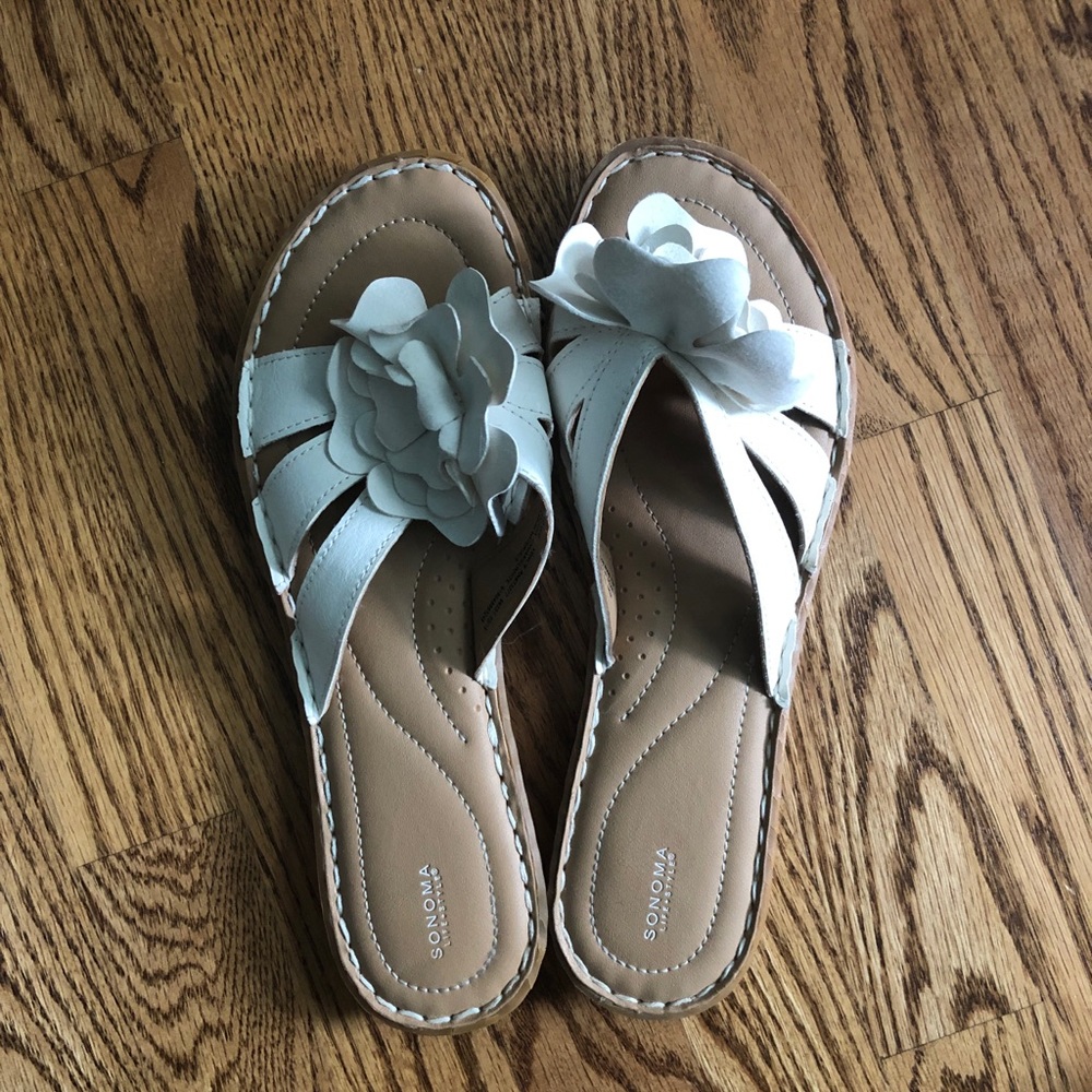 Sonoma white sandals